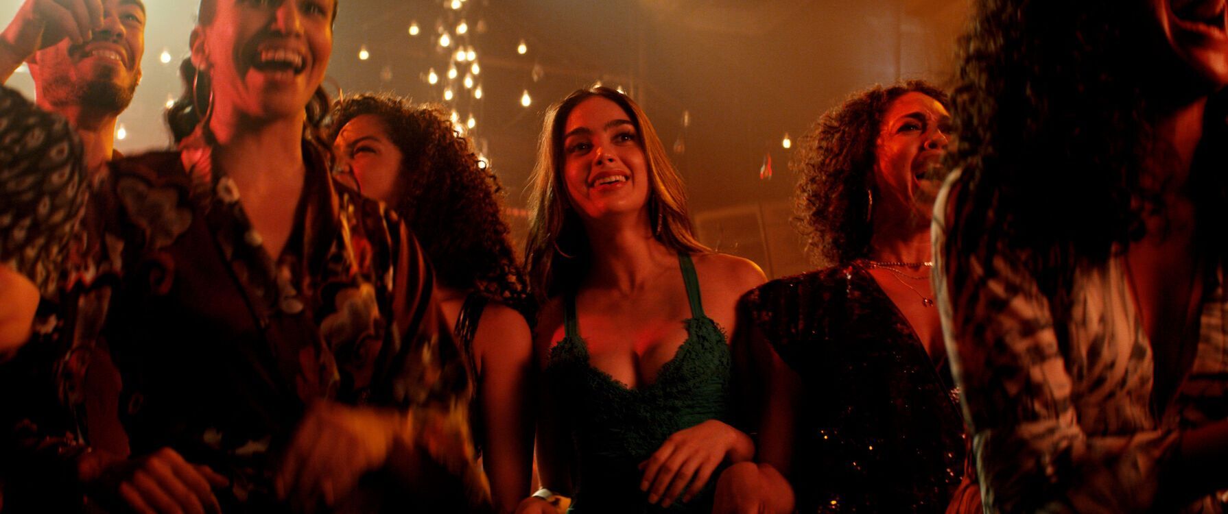 1184 reviews In the Heights st 13 jpg sd low Copyright 2021 Warner Bros Entertainment Inc All Rights Reserved Photo Credit Macall Polay 1625037234