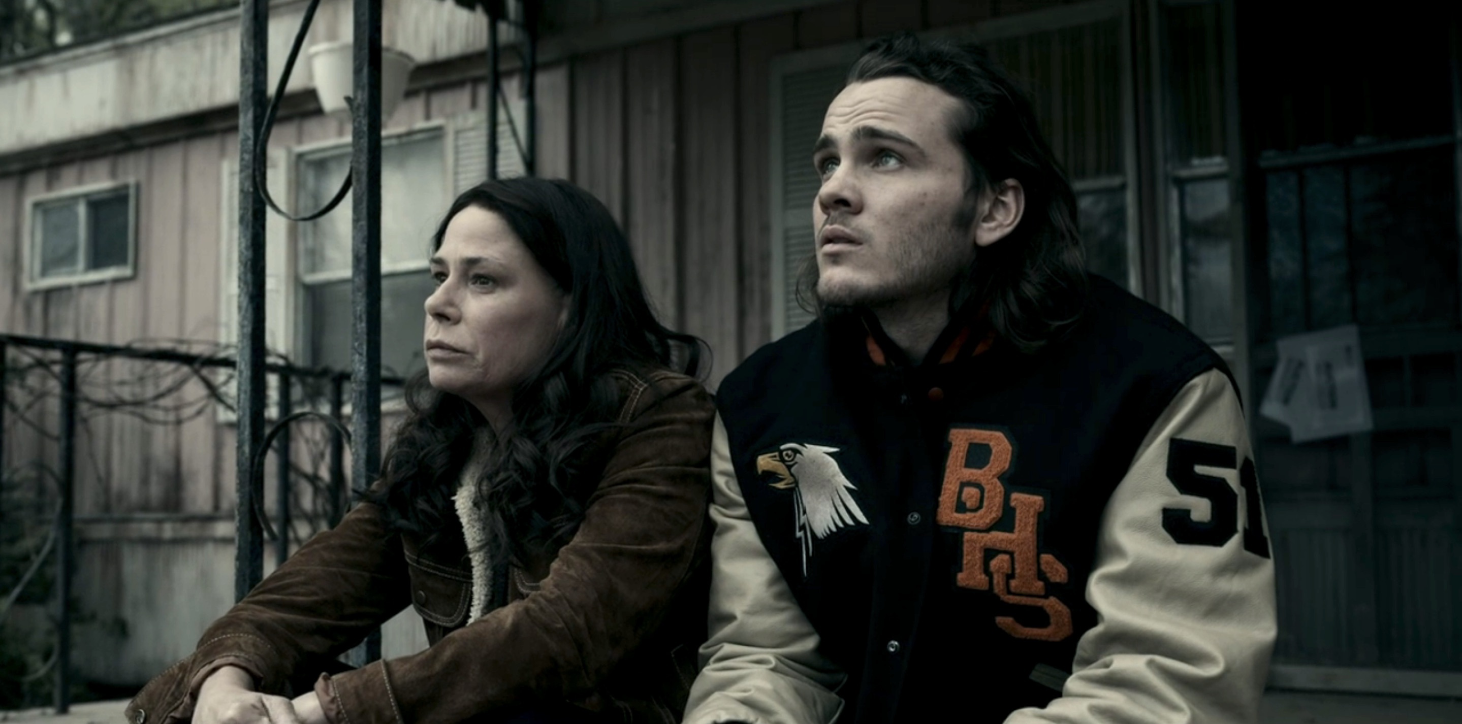 1251 reviews American Rust Cast Showtime Every Performer Character 1635773033