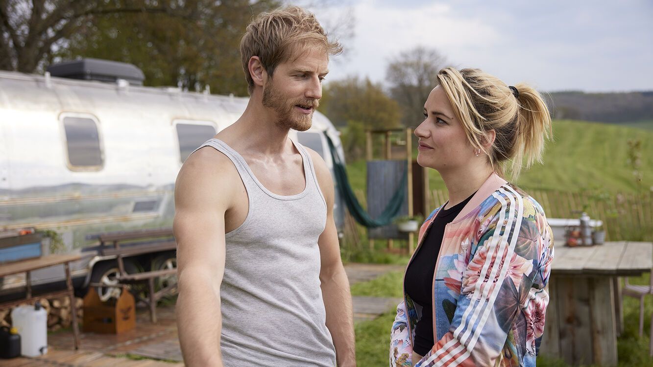 1285 reviews Kwestie van Geduld st 3 jpg sd low 1640881907