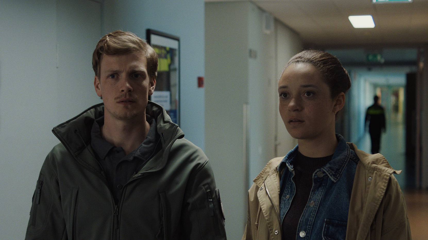 1287 reviews Good Bad Girl 3 vlnr Martijn Lakemeier Jade Olieberg 1641819903