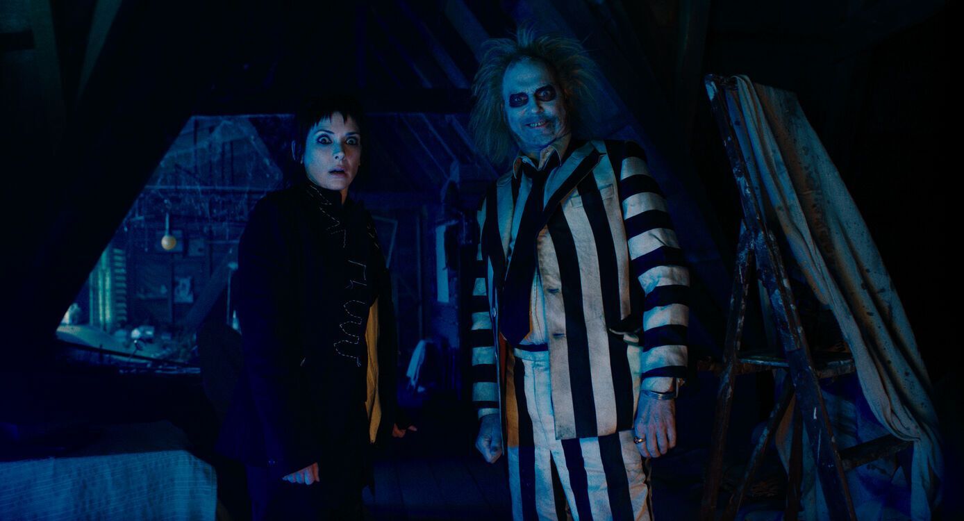 13110 reviews Beetlejuice Beetlejuice st 1 jpg sd low 2024 Warner Bros Entertainment Inc All Rights Reserved Photo Credit Parisa Taghizadeh 1725515367