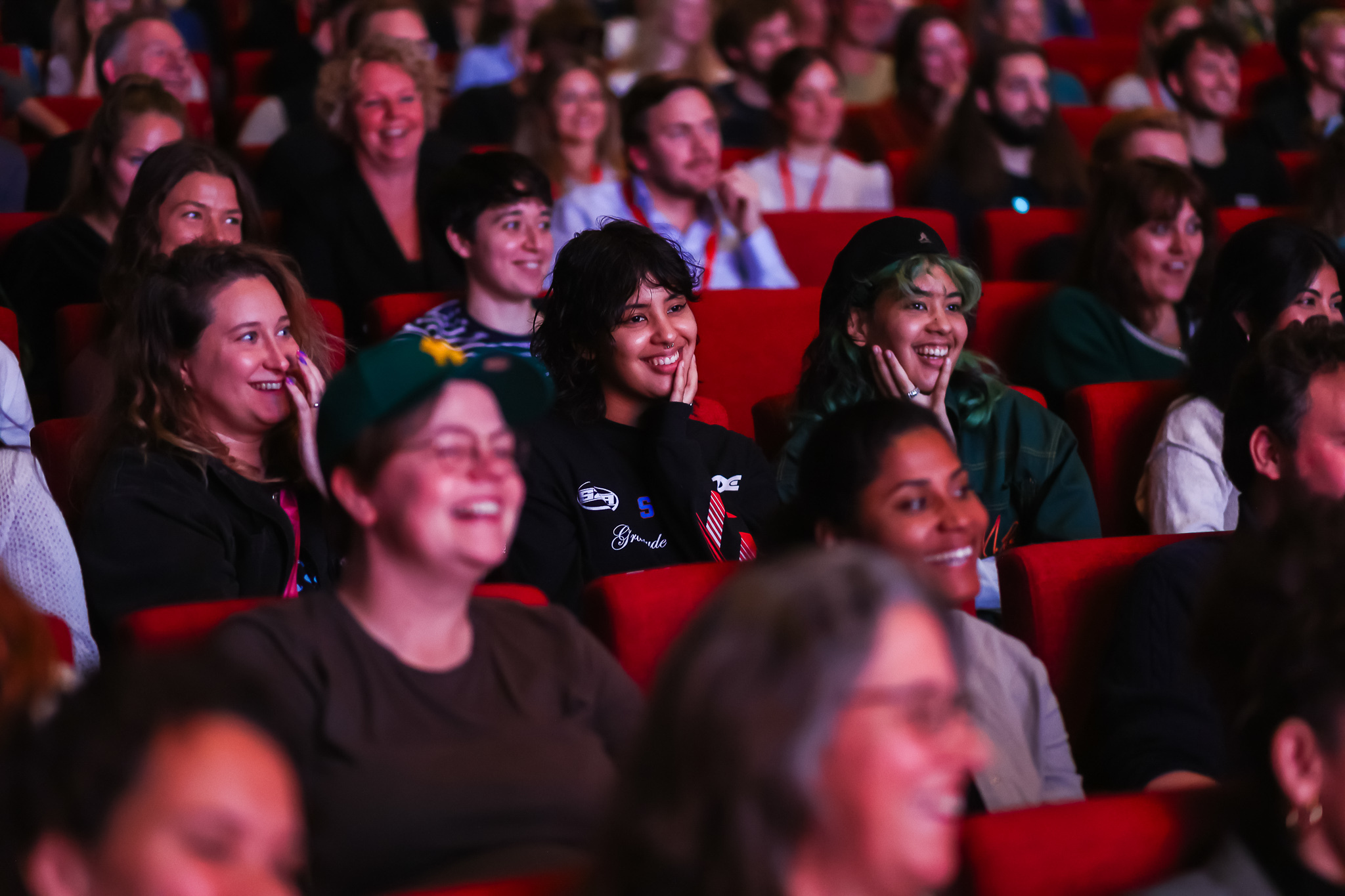 13374 reviews Publiek in de zaal bij Talent Award Ceremonie SSBU Grote zaal FOTO MOMENTTOM com NFF 1726428493