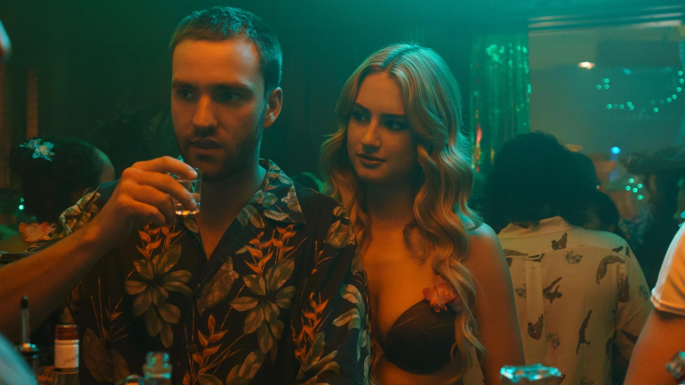 14034 reviews tell me lies 1729090335