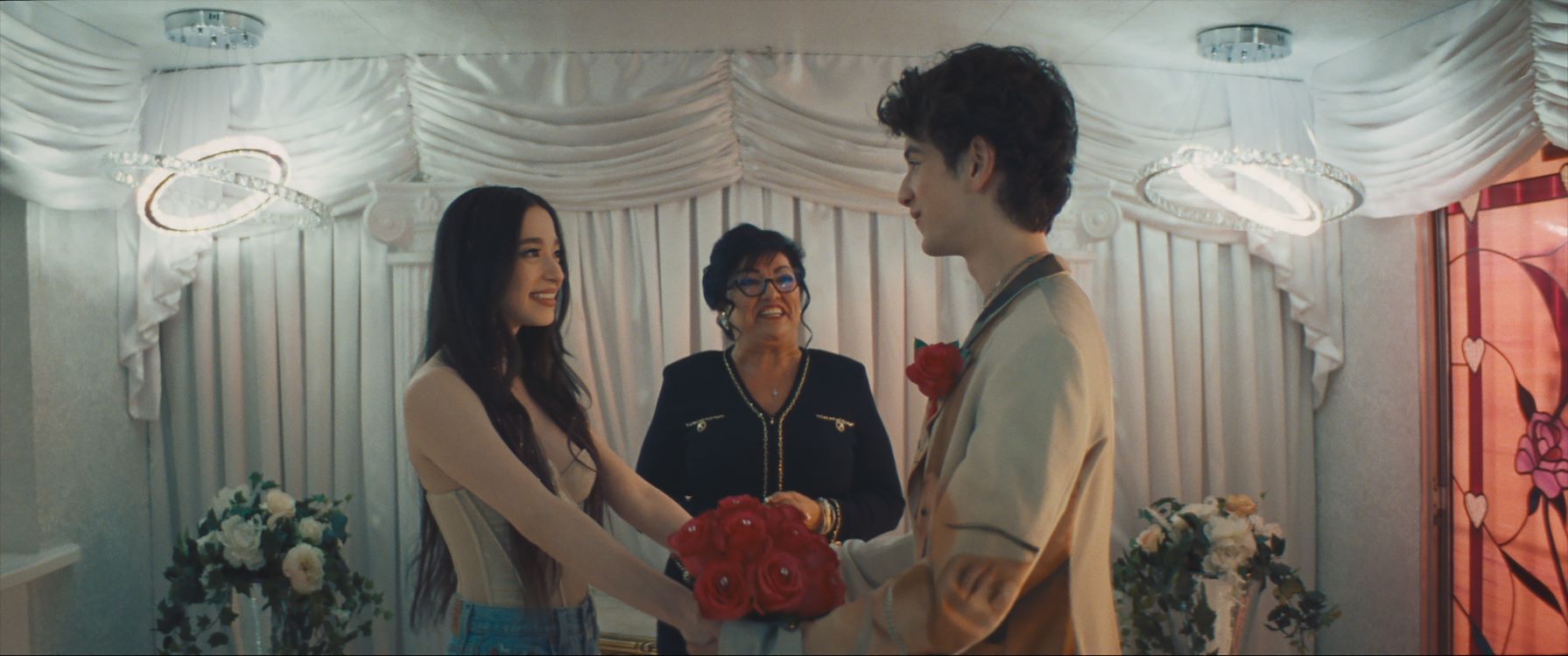 14265 reviews Anora st 14 jpg sd low 2024 Universal Studios All rights reserved 1730297385