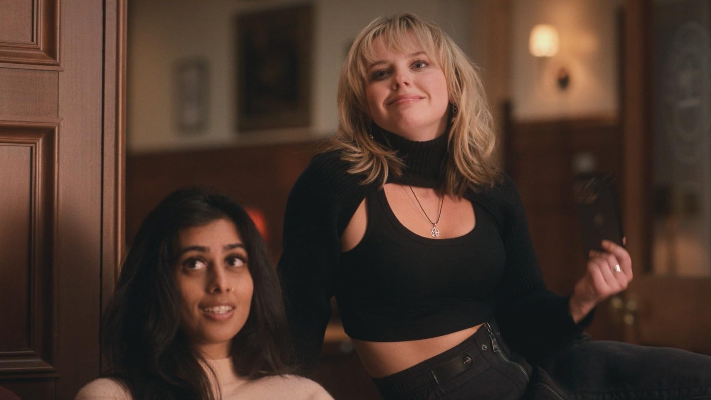 14661 reviews sexlivesofcollegegirls3 1731965226