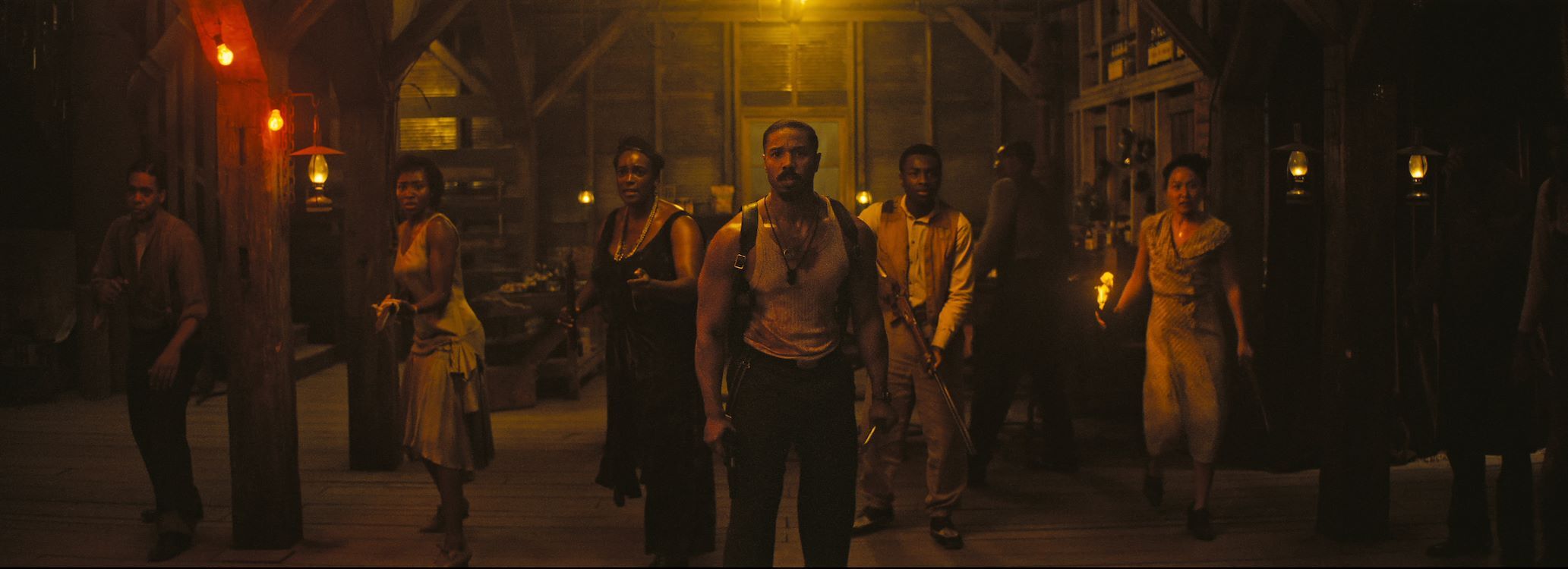 17169 reviews Sinners WB Michael b Jordan groep 1744988456