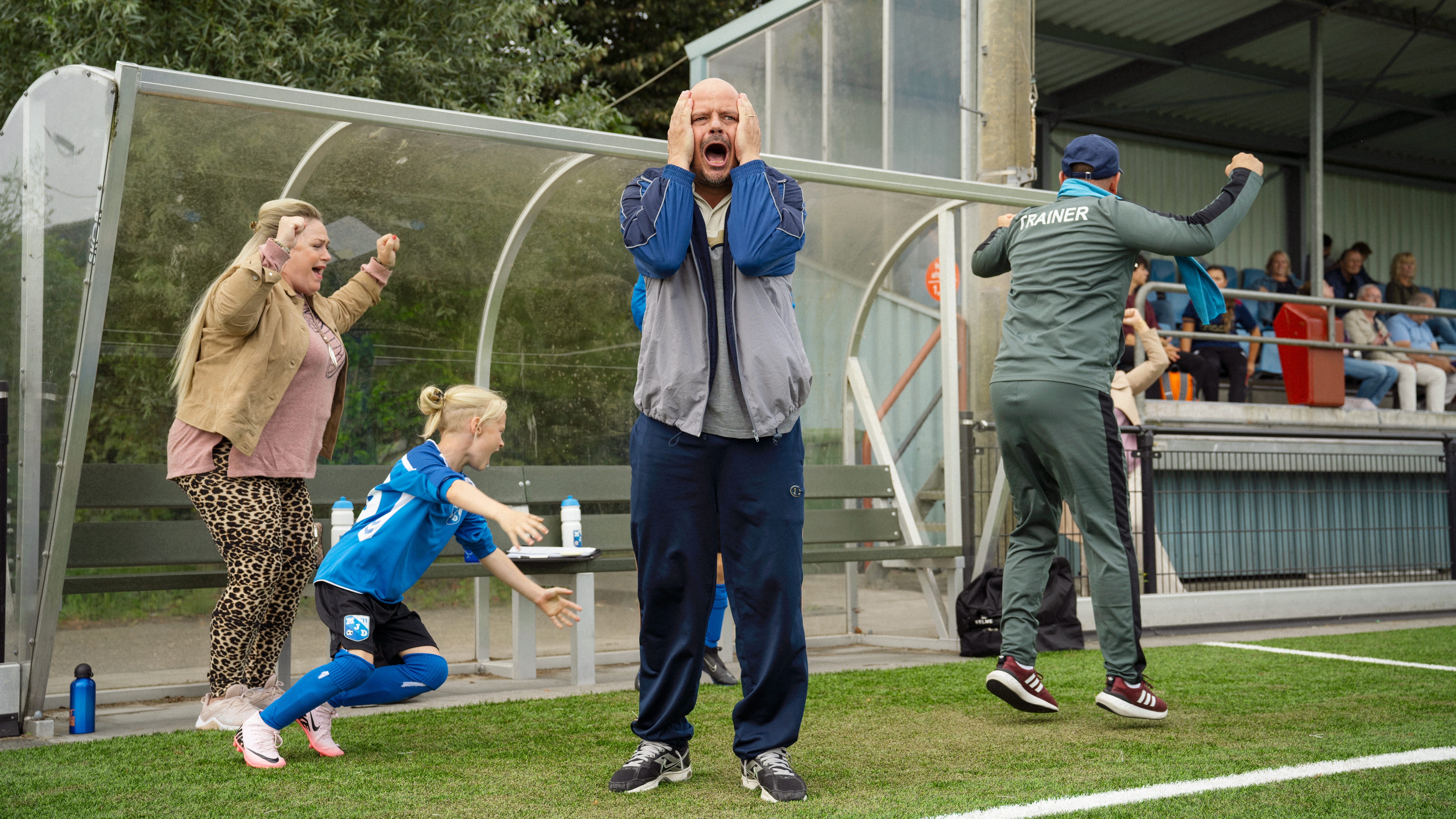 17532 reviews Voetbalouders Unit v01 3 1747219148