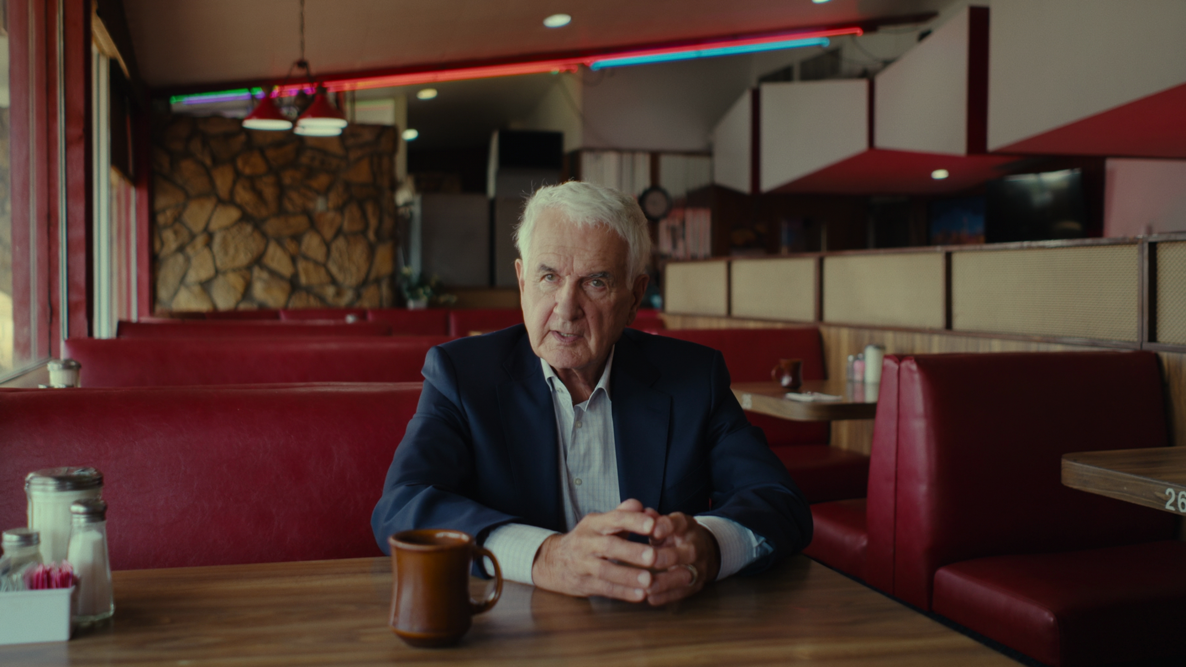 1824 reviews Girl in the Picture 00 42 29 13 1657187939