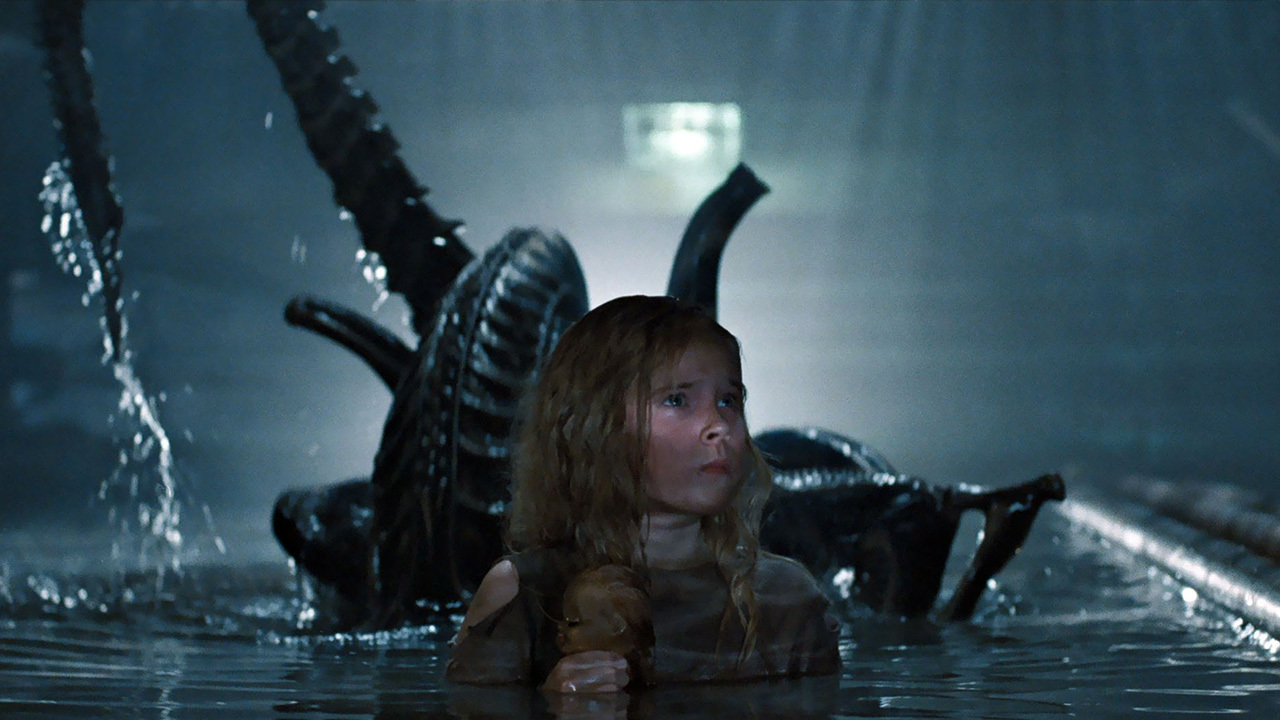 250 reviews aliens 1499796763