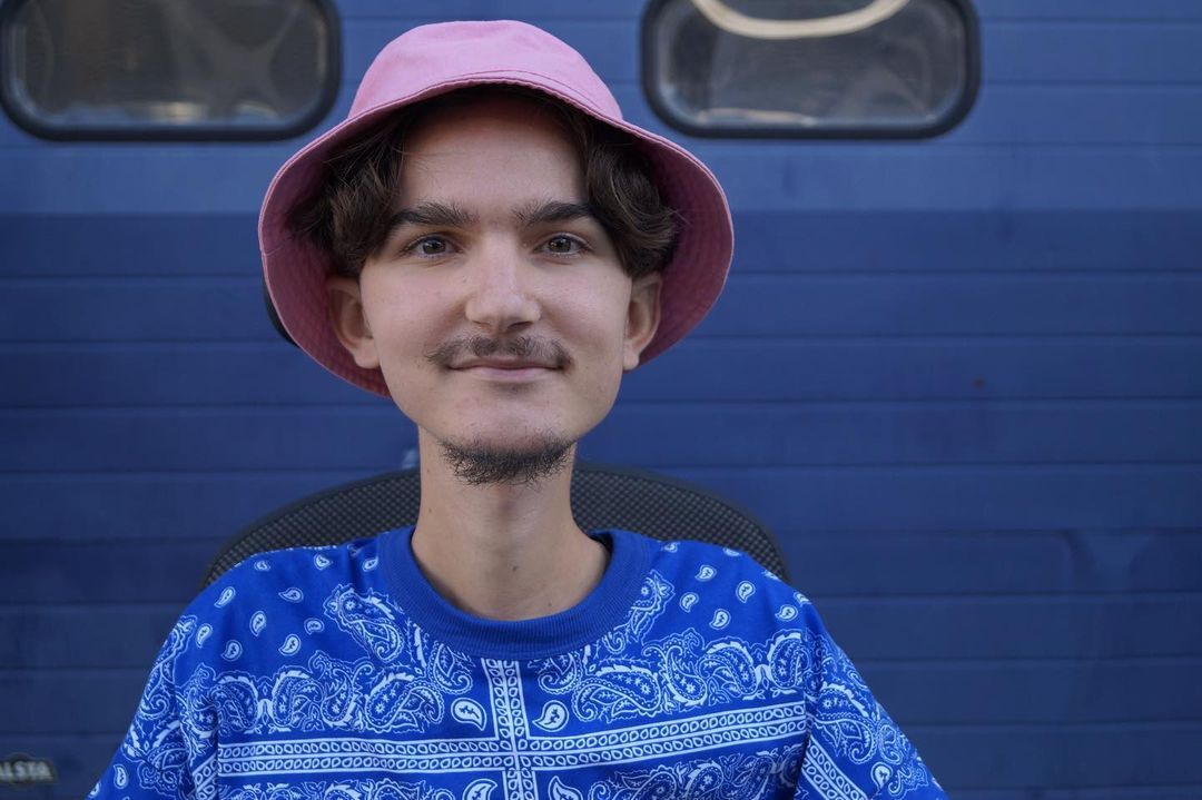 3738 reviews Lil Handi set 1676498536