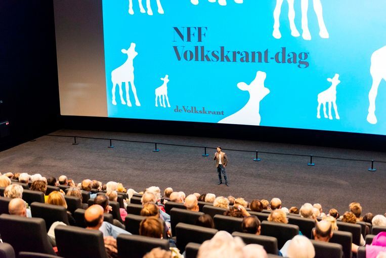 5883 reviews volkskrantdag 1695134015