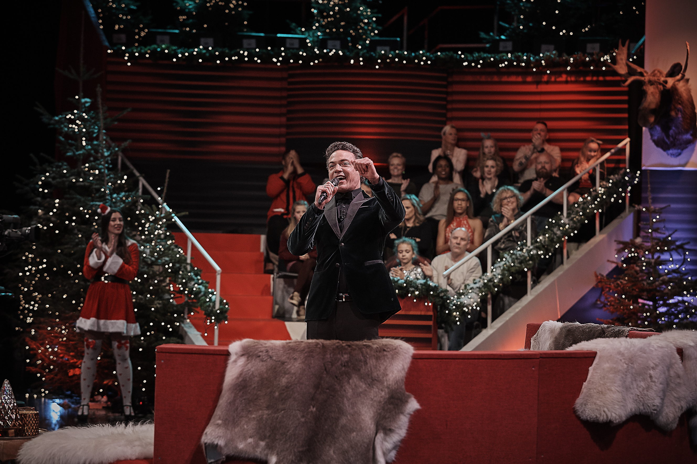 588 reviews All You Need Is Love st 5 jpg sd high 1544013342