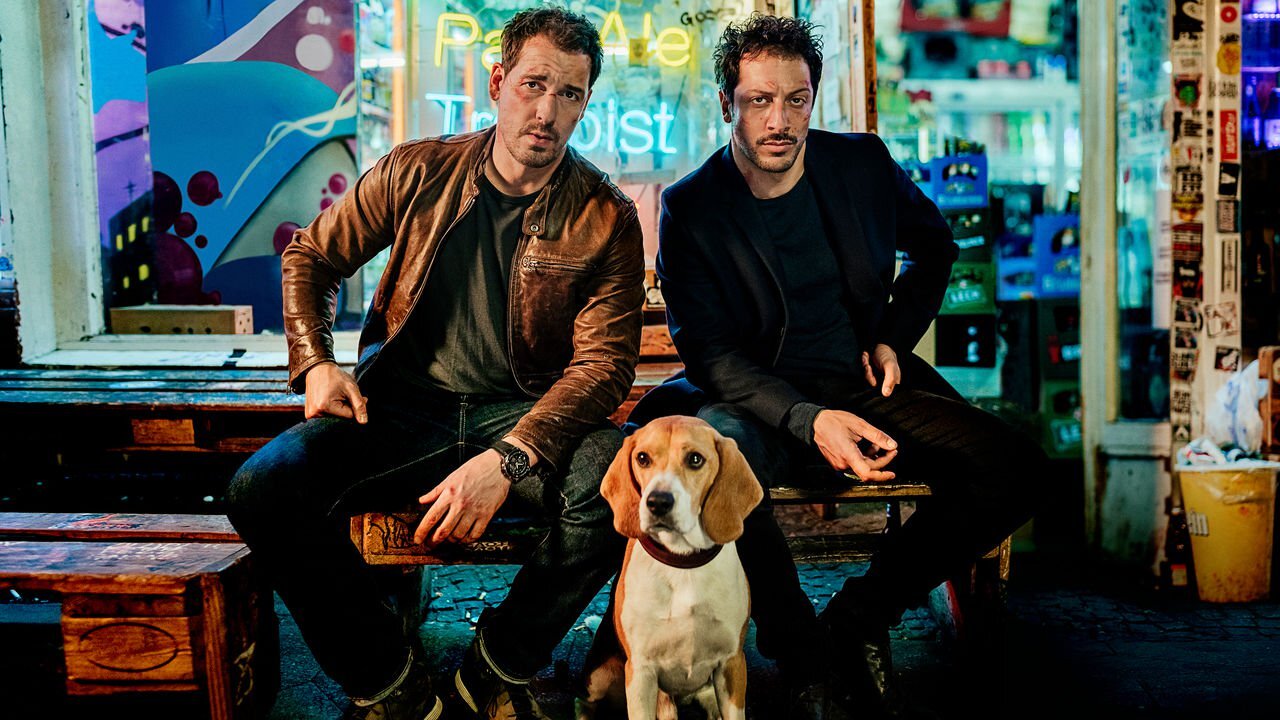 596 reviews Dogs Of Berlin 1545299527