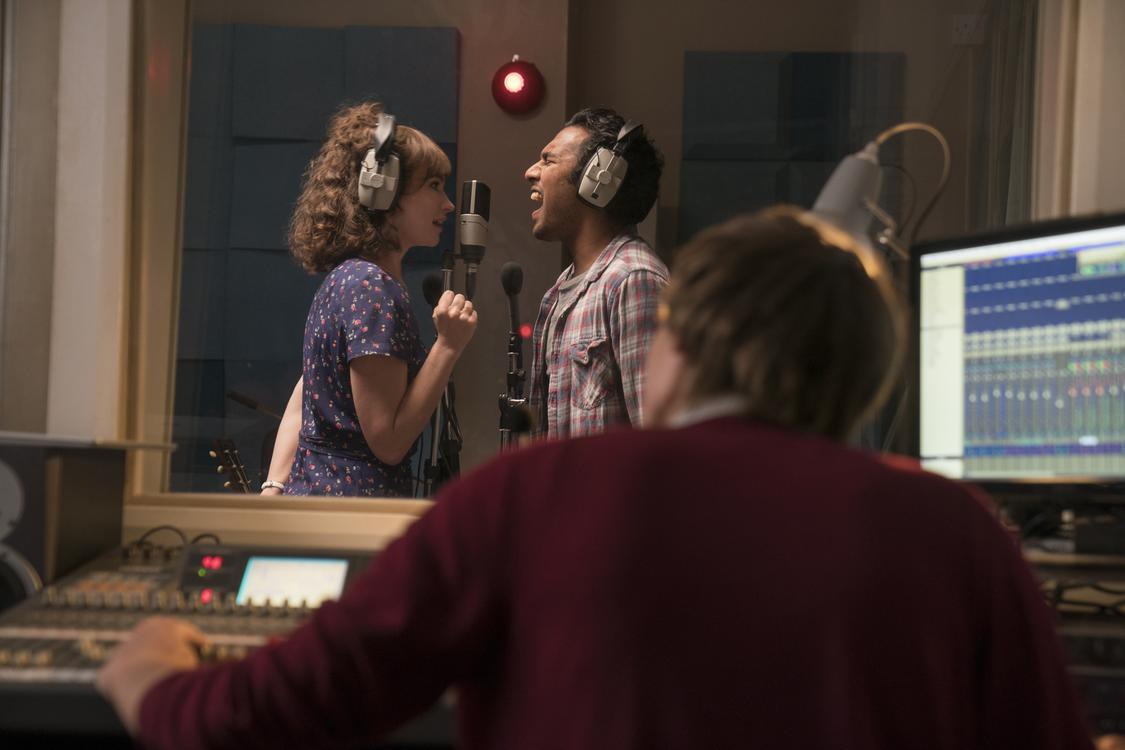 695 reviews Yesterday st 11 jpg sd low 2019 Universal Pictures 1561622521