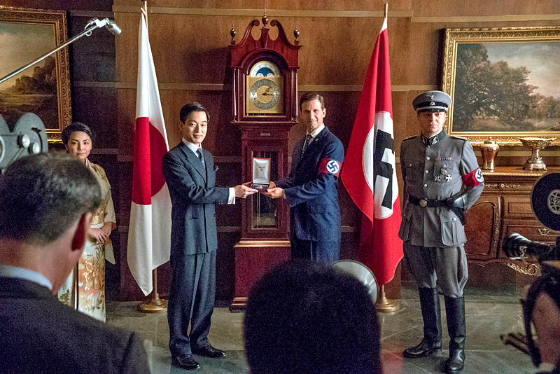 77 reviews recaps man in the high castle 103 1499797595