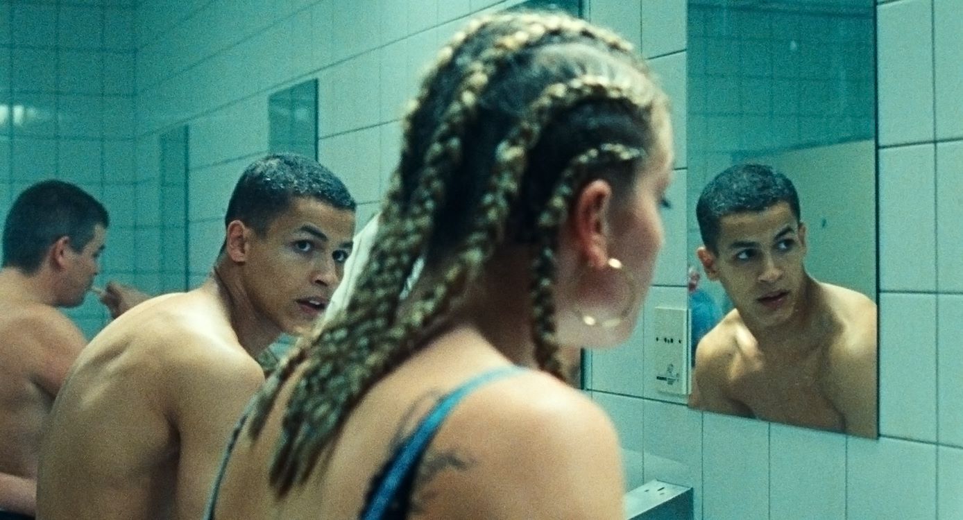 793 reviews Paradise Drifters st 1 jpg sd low 1579690450