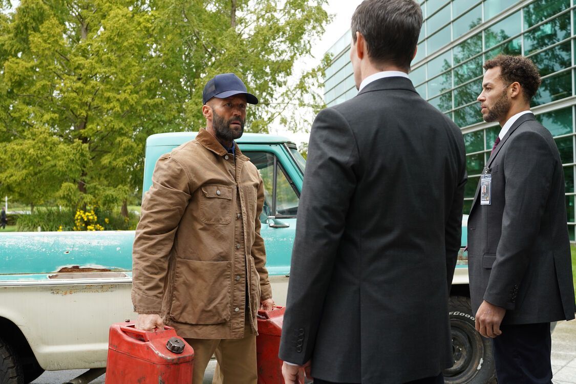 8061 reviews The Beekeeper st 8 jpg sd low 1704834345