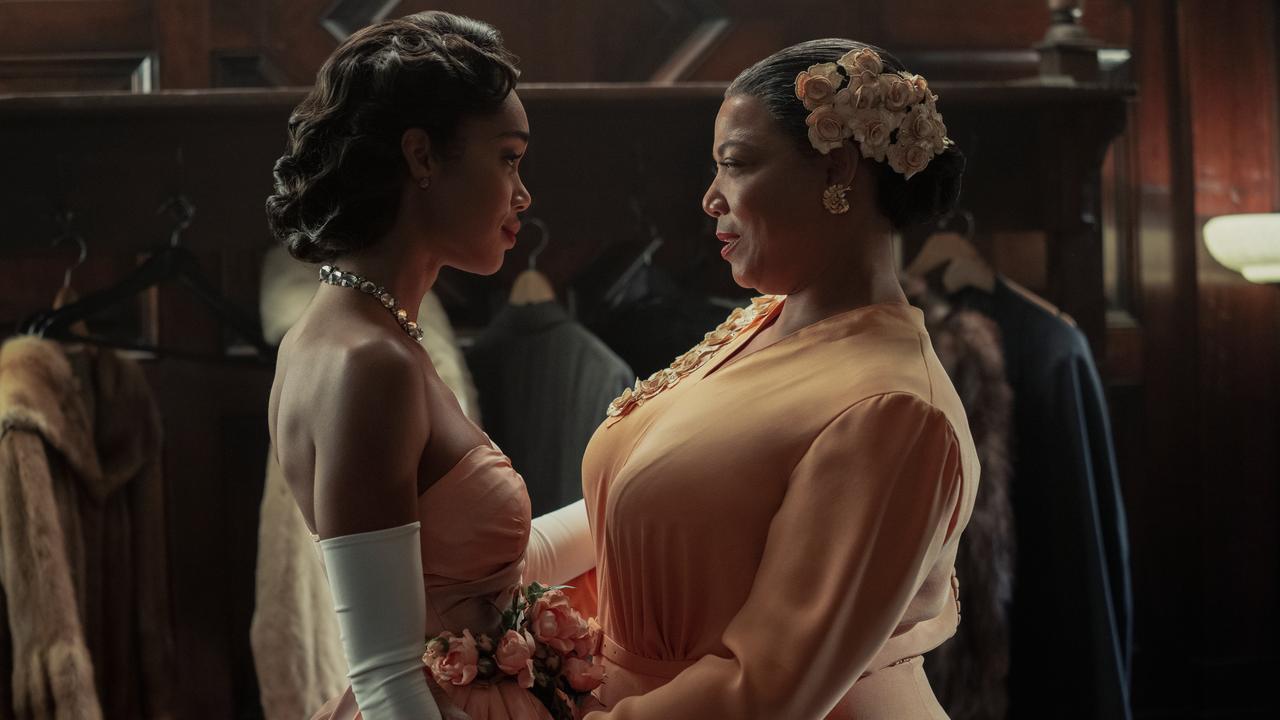 861 reviews Hollywood o 1589530835