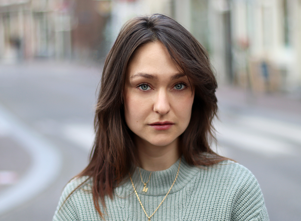 879 reviews MELODY1 S IMG 2770 1592394141