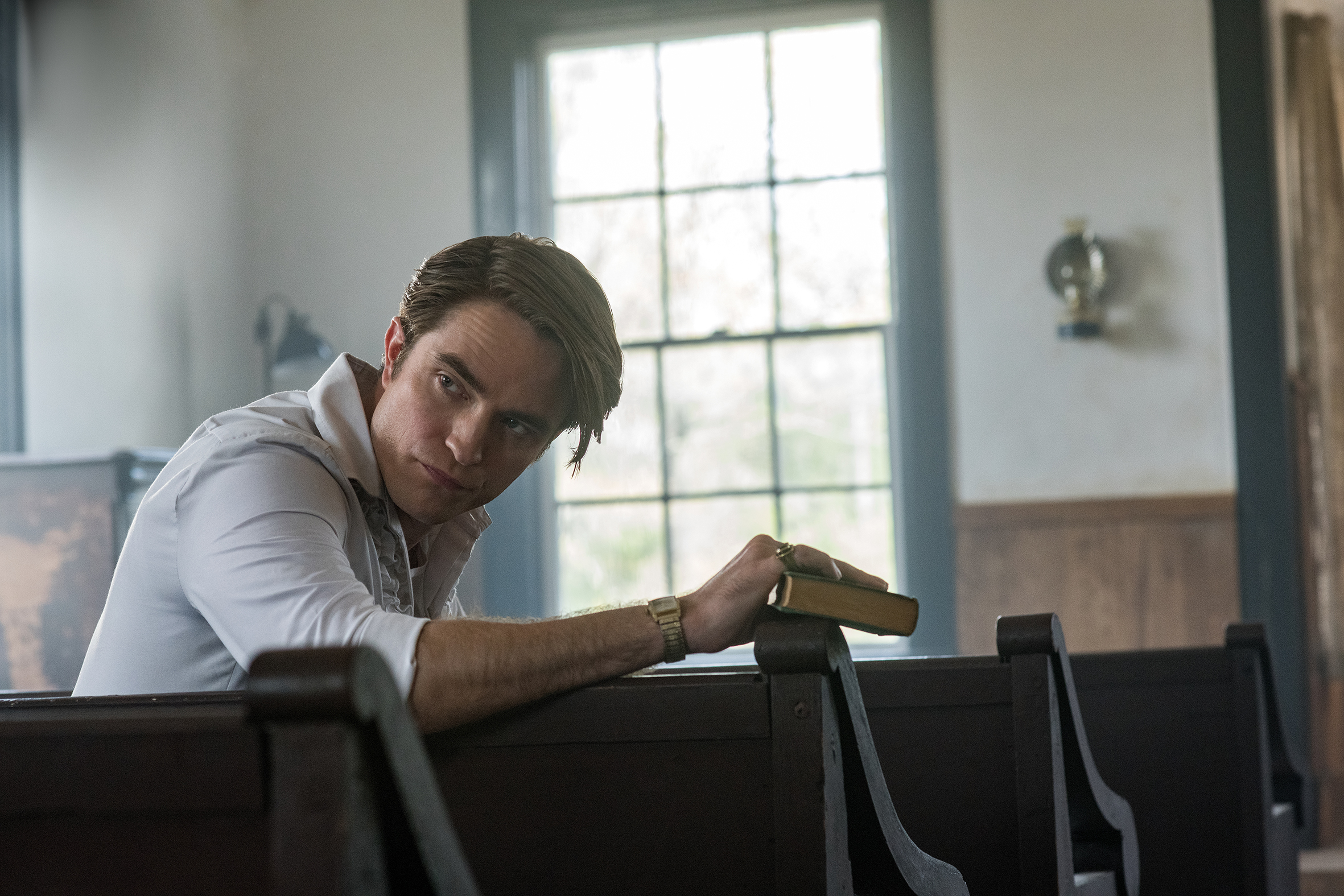 940 reviews the devil all the time robert pattinson lr 1599138770