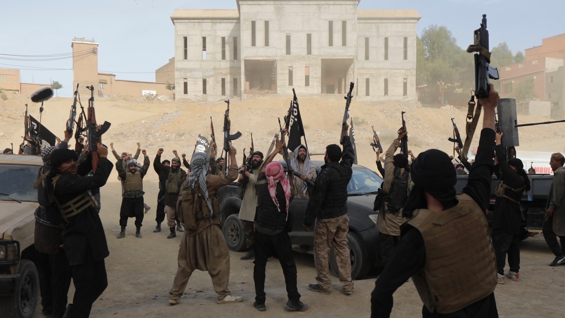 990 reviews No Mans Land 1607260003