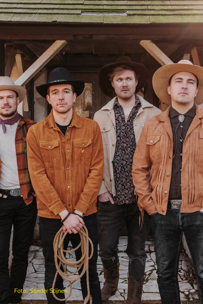 Cover moonshiners