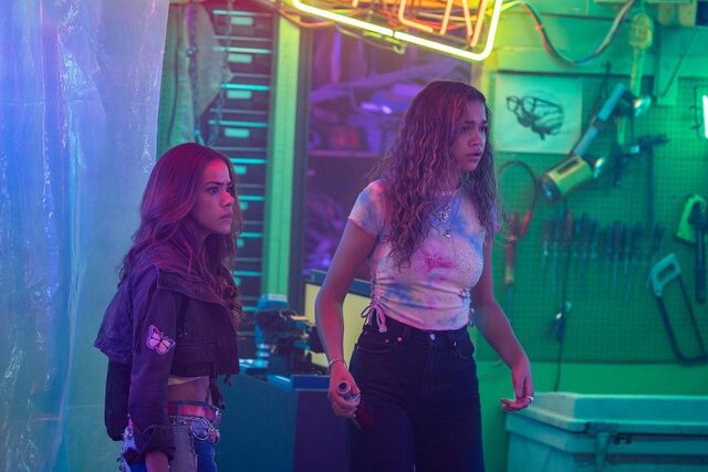13737 reviews time cut netflix 2 1728310040
