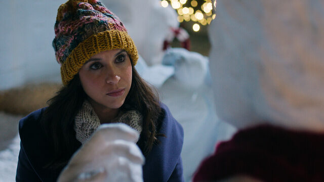 14463 reviews hot frosty netflix 1730822913