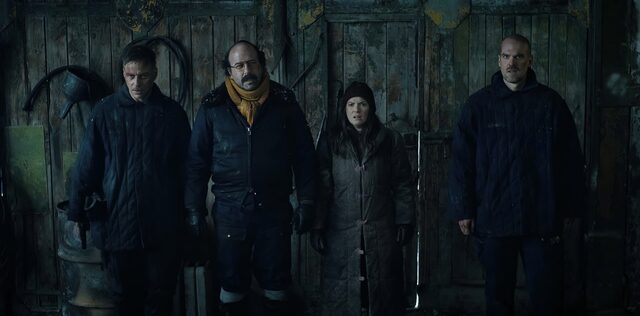 1726 reviews stranger things 4 7 1656415058