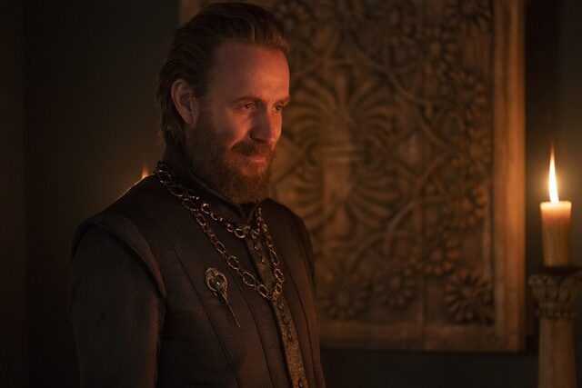 2321 reviews rhys ifans as otto hightower 1660735192
