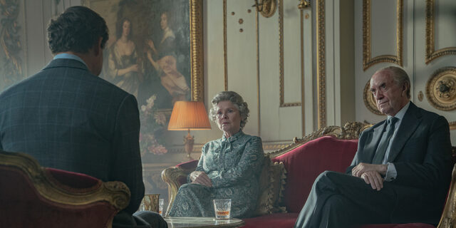 6312 reviews The Crown S05 Image 147 1697040453