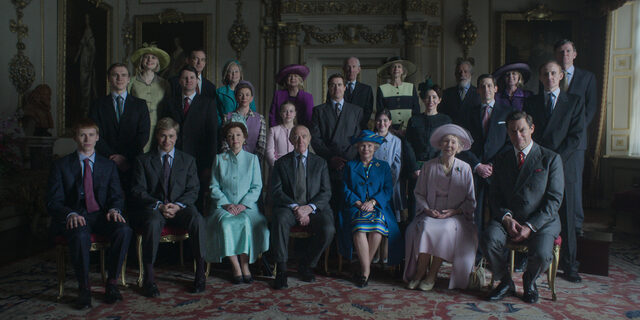 7632 reviews The Crown n S6 E5 00 11 50 00 1701771603