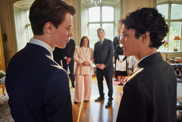 9513 reviews A8 A6886 Johan Paulin Netflix 1710061882