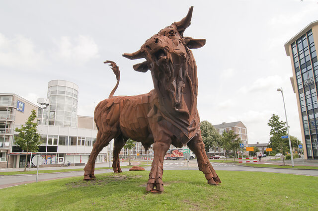 Stier staal6 kopie