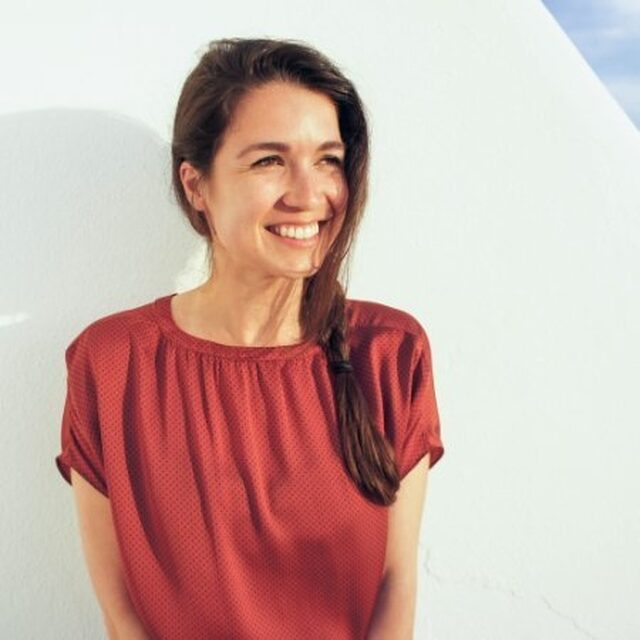 Vera holland