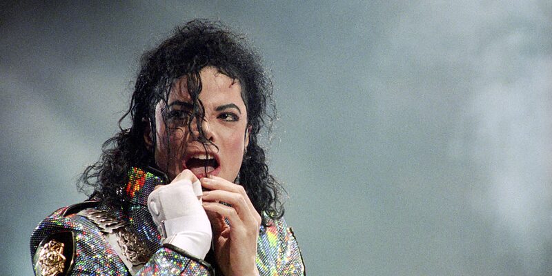 Michael Jackson (1958-2009) tijdens zijn concert in de 'Dangerous-tour' in de Rotterdamse Kuip, Nederland dinsdag 30 juni 1992. / Nationaal Archief/Collectie Spaarnestad/ANP/Fotograaf onbekend