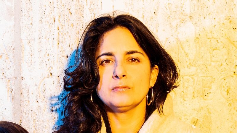 Duizend dochters Theater Na de Dam in Carré 2025 Hilde Harshagen posterbeeld medium