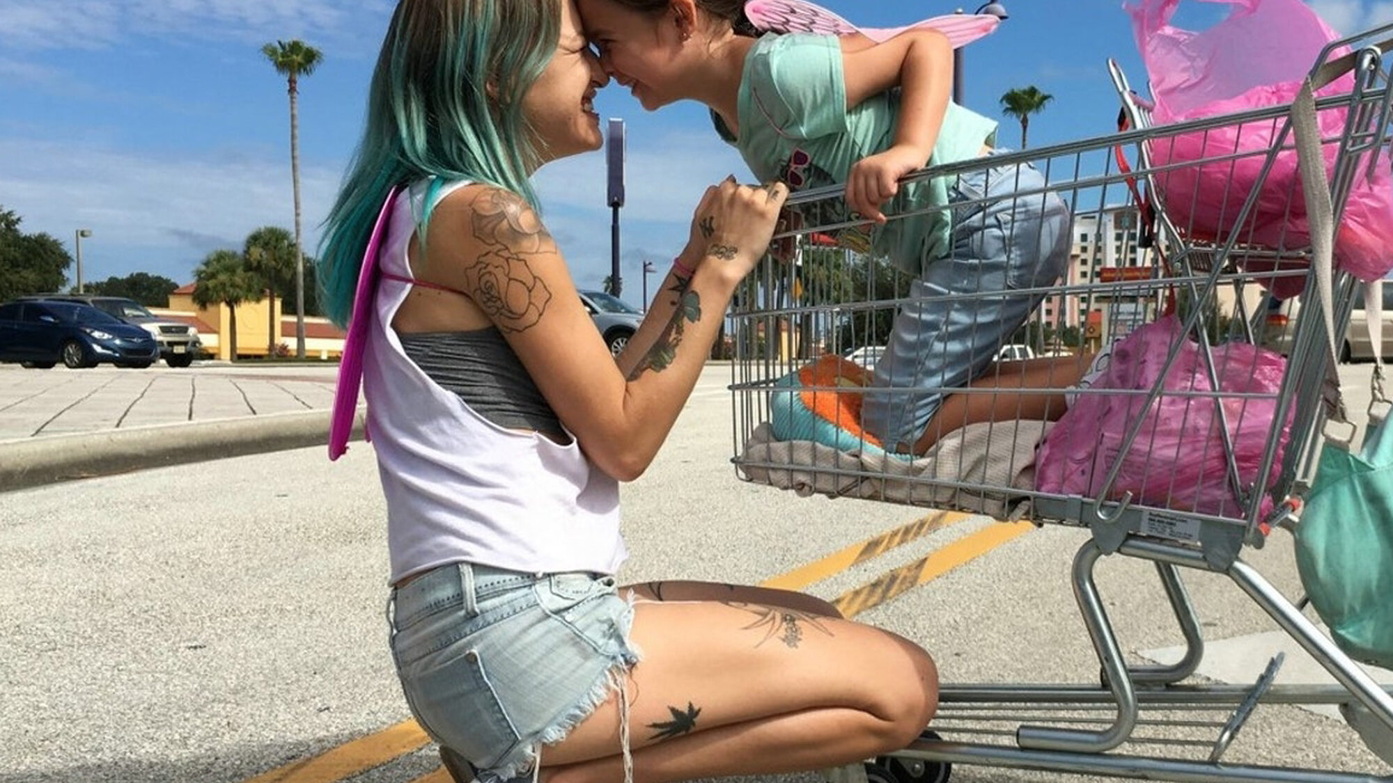 1208 reviews the florida project B 1629981634