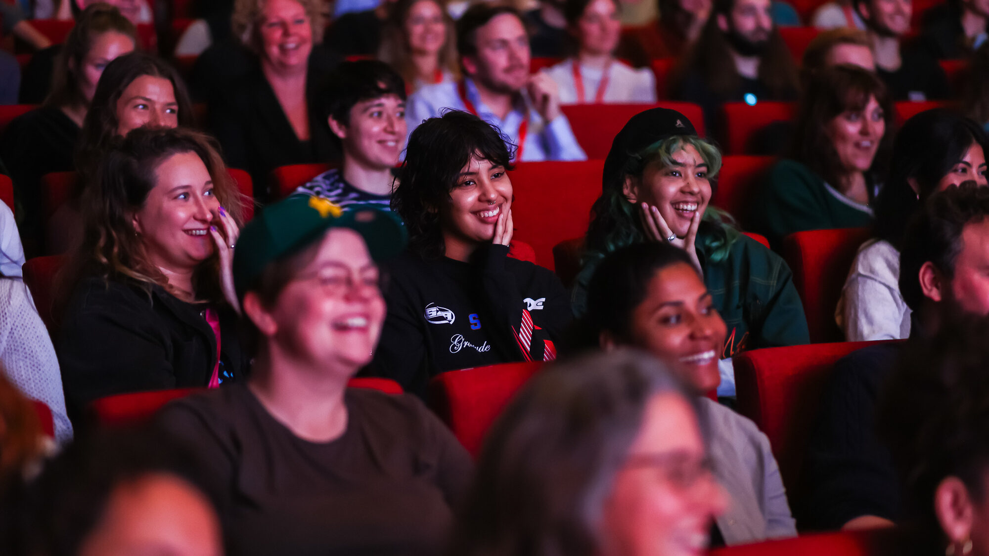 13374 reviews Publiek in de zaal bij Talent Award Ceremonie SSBU Grote zaal FOTO MOMENTTOM com NFF 1726428493