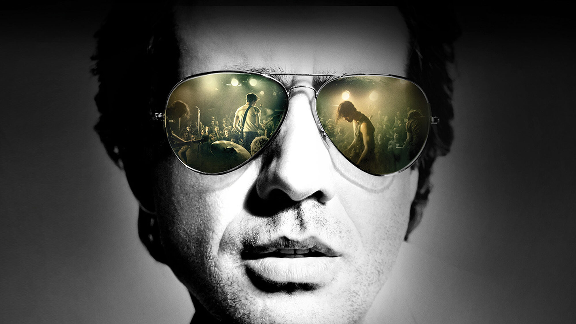 156 reviews 160420 vinyl key art 1920x700 1497460151