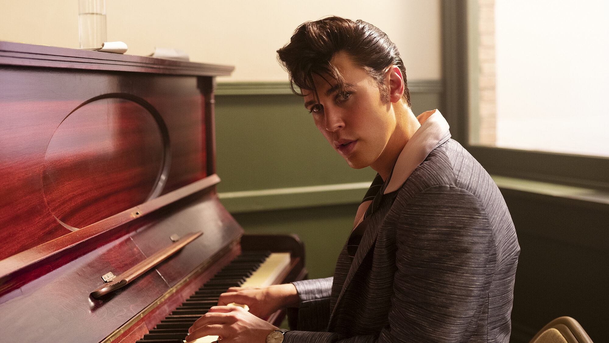 1693 reviews elvis 2 1661943191