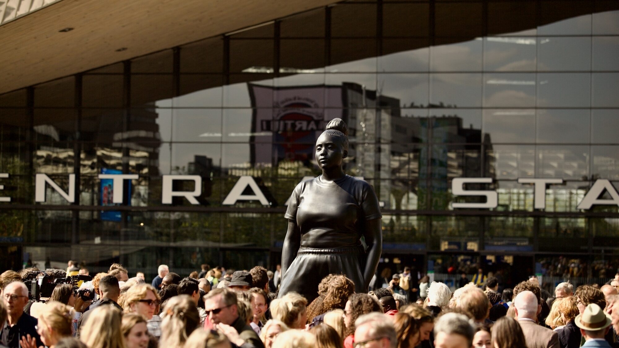 17 Moments Contained 2022 HR