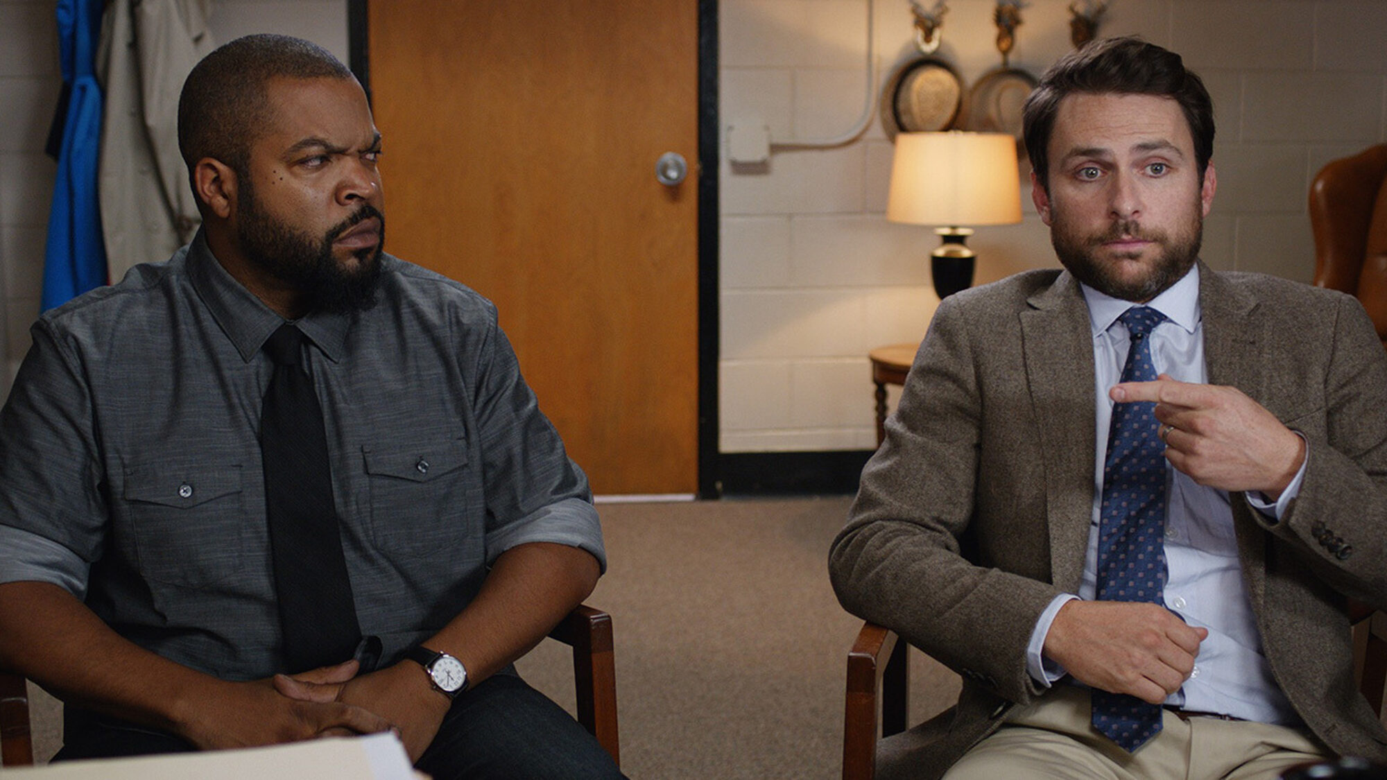 221 reviews fistnpothumb 1497461019