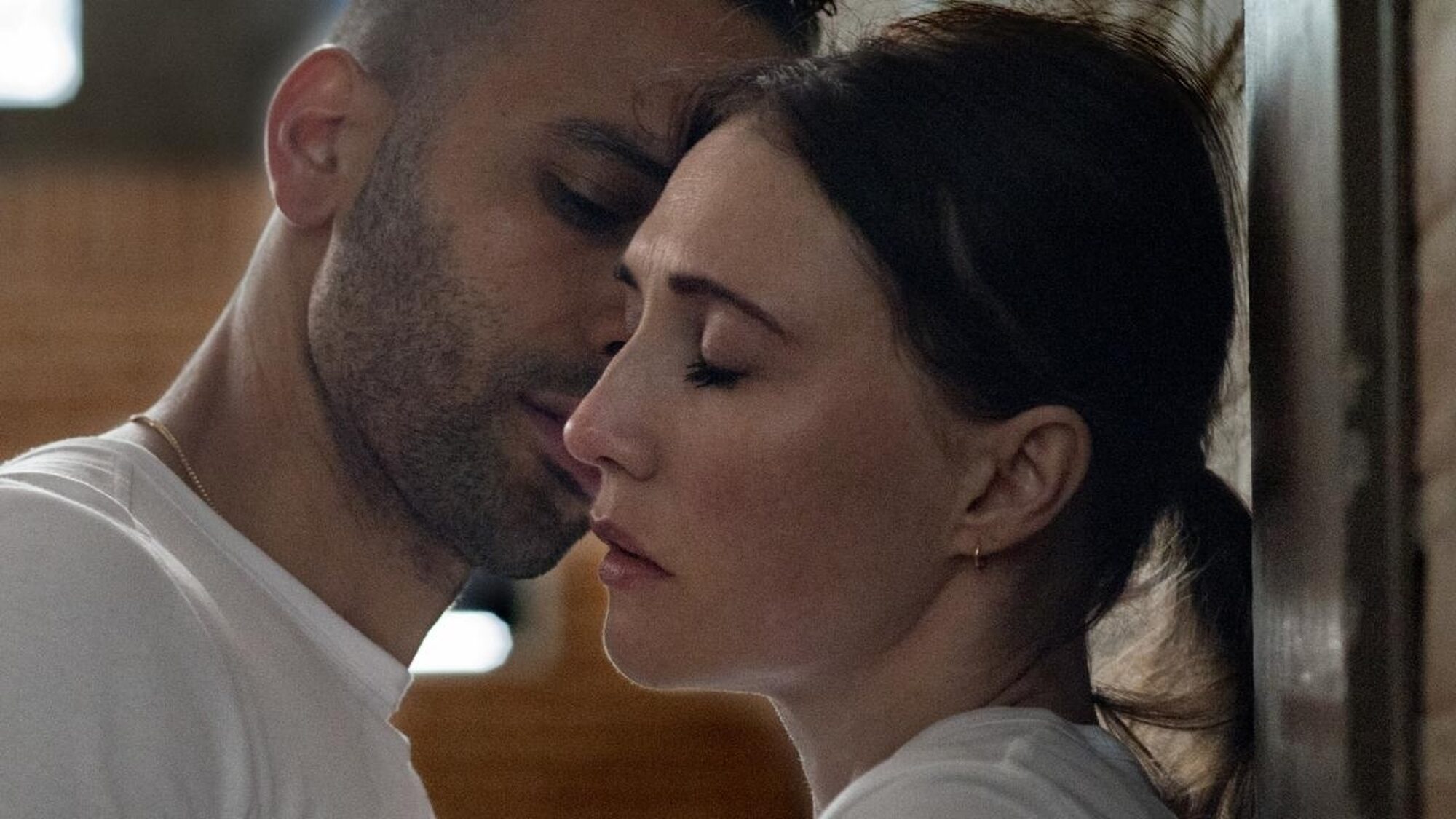 2352 reviews Instinct 1631194966