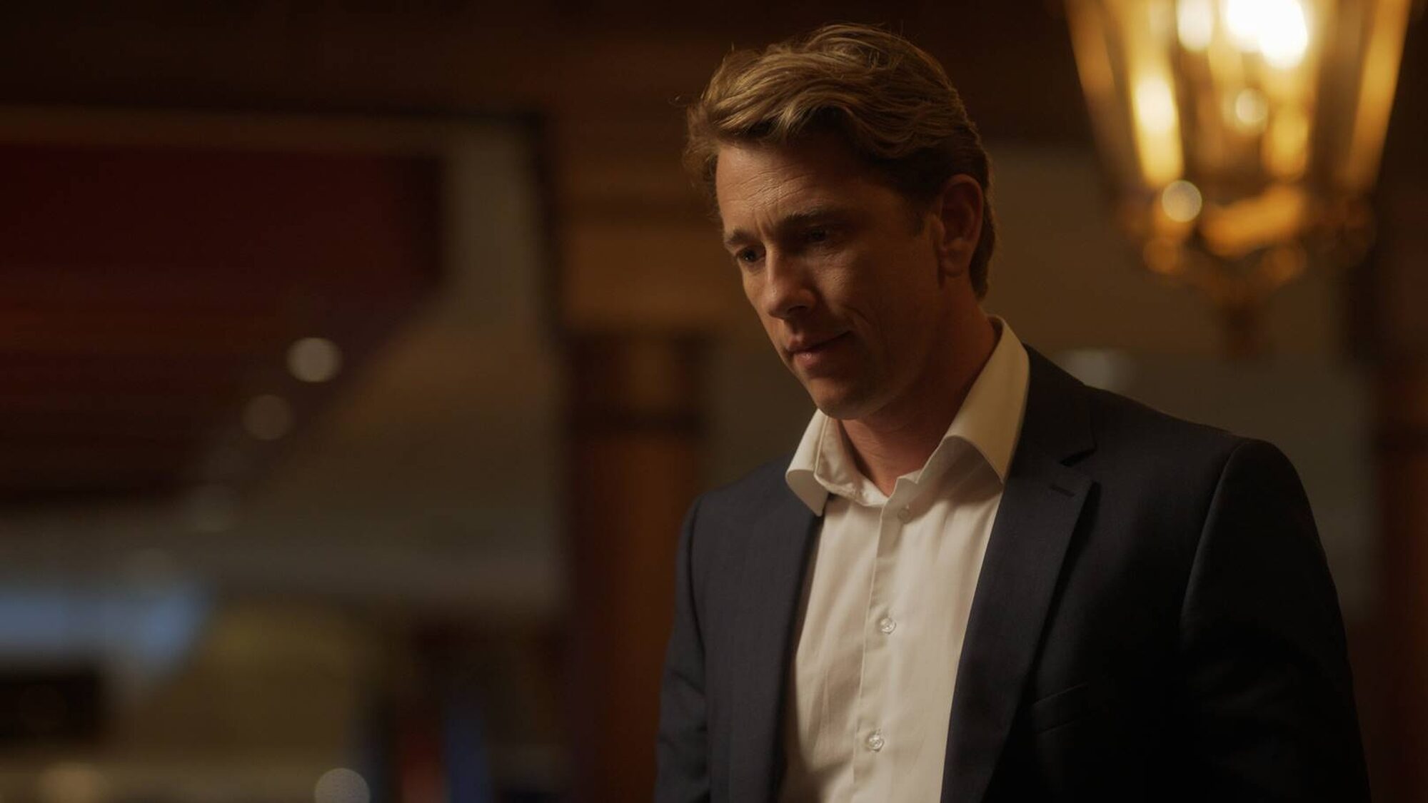 247 reviews De aflossing 1 door Melle van Essen 1497461342