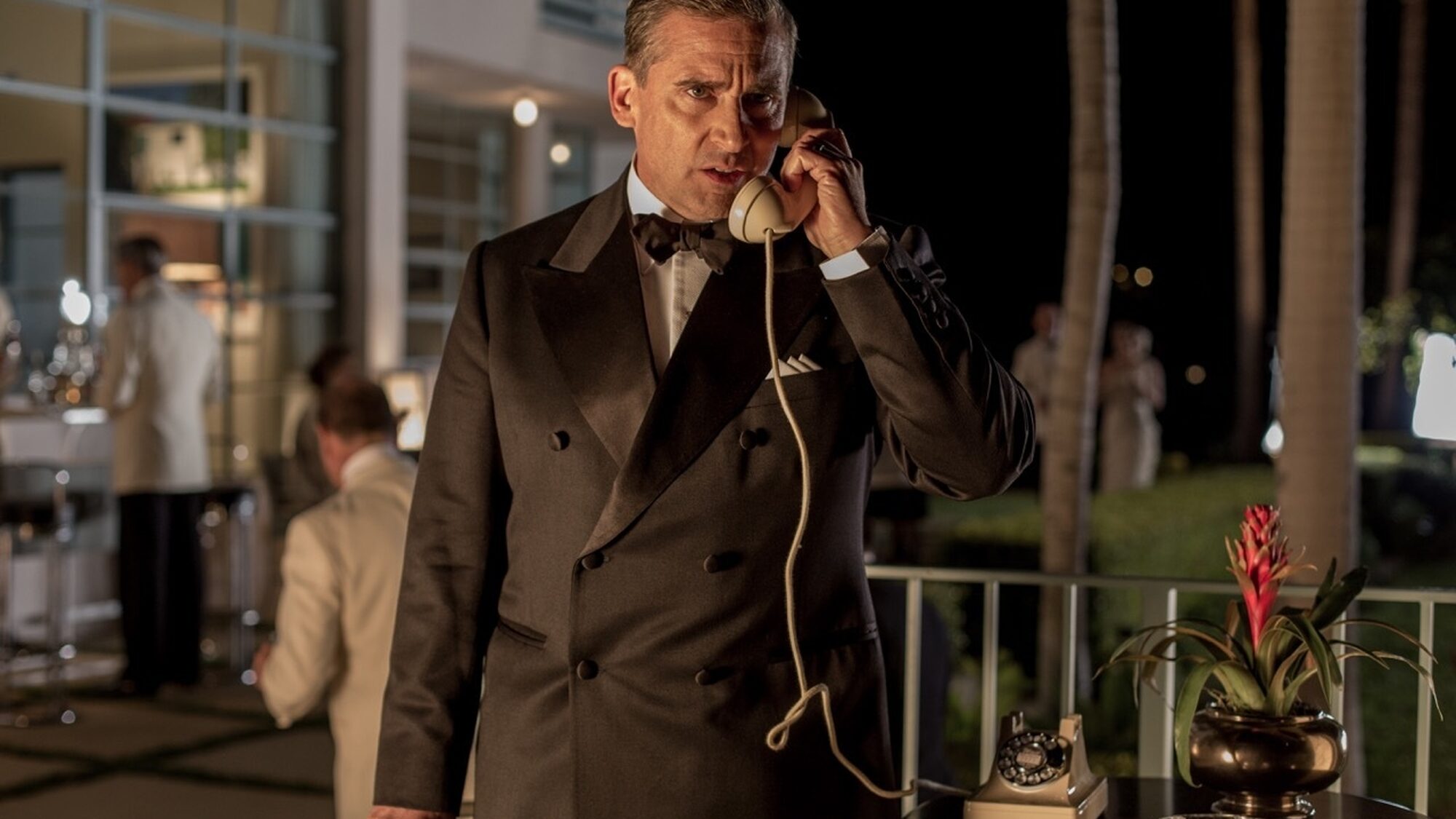 2 reviews Cafe Society 1497458276