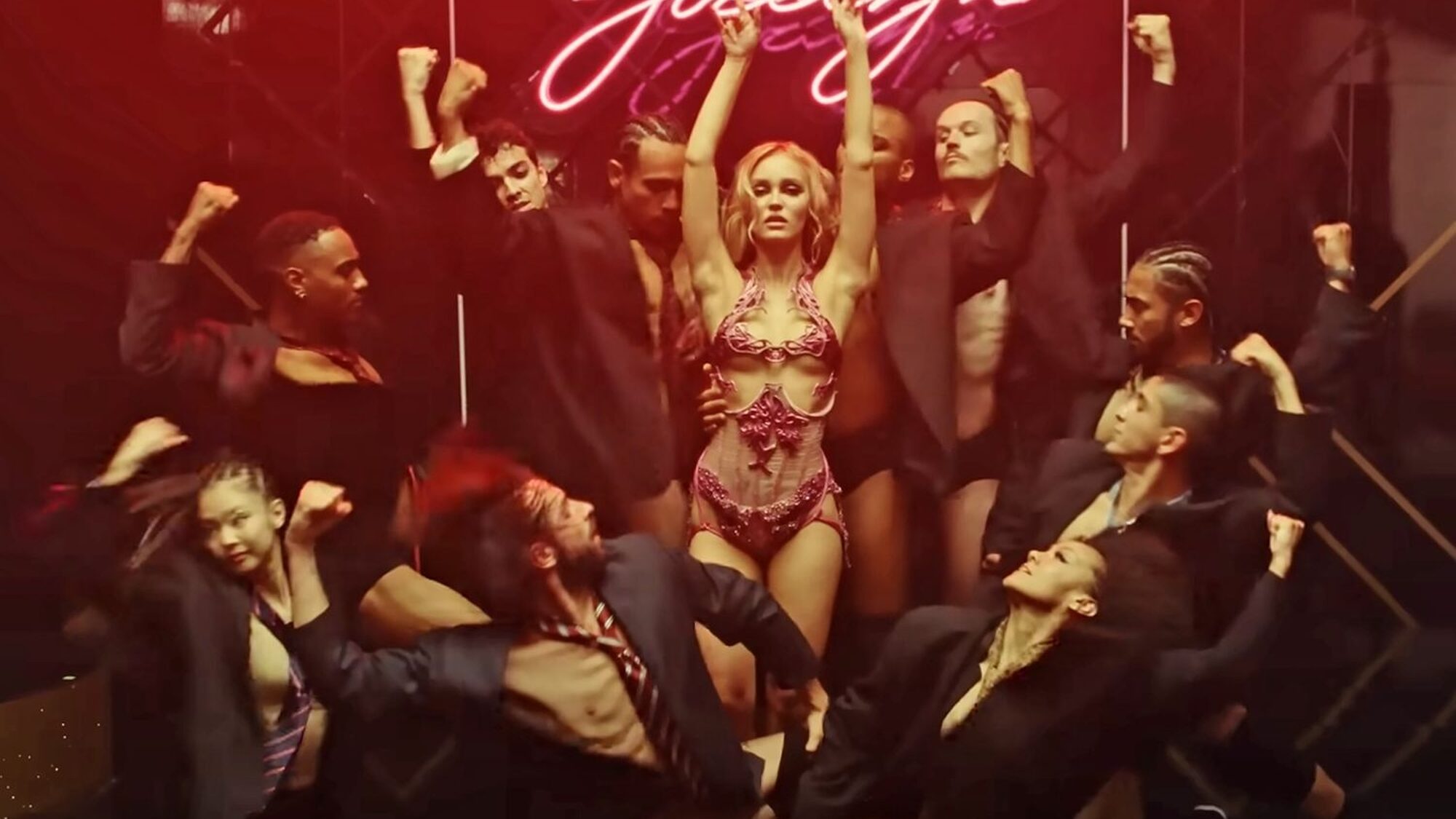 4431 reviews The Idol Trailer Lily Rose Depp 02 071722 34e7e2e1acb14dbd9b9968e0f9737edd 1682452134