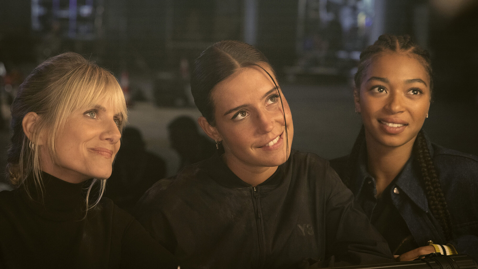 6774 reviews voleuses wingwomen b 1698827154