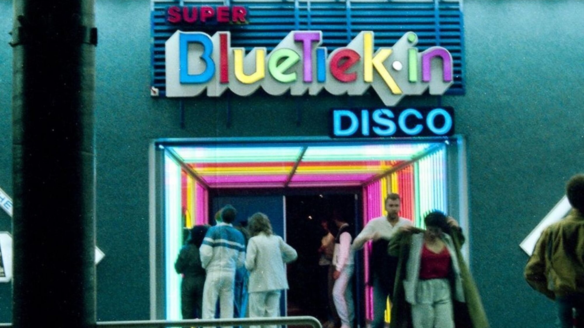 6b444399 7fbb 3a92 aea1 82cb8dfa1b2a