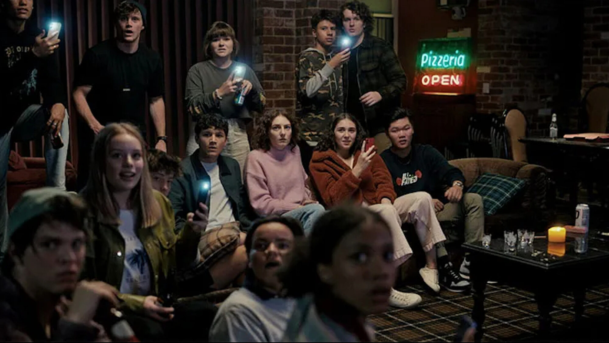 7832 reviews talk to me 2 1703360953